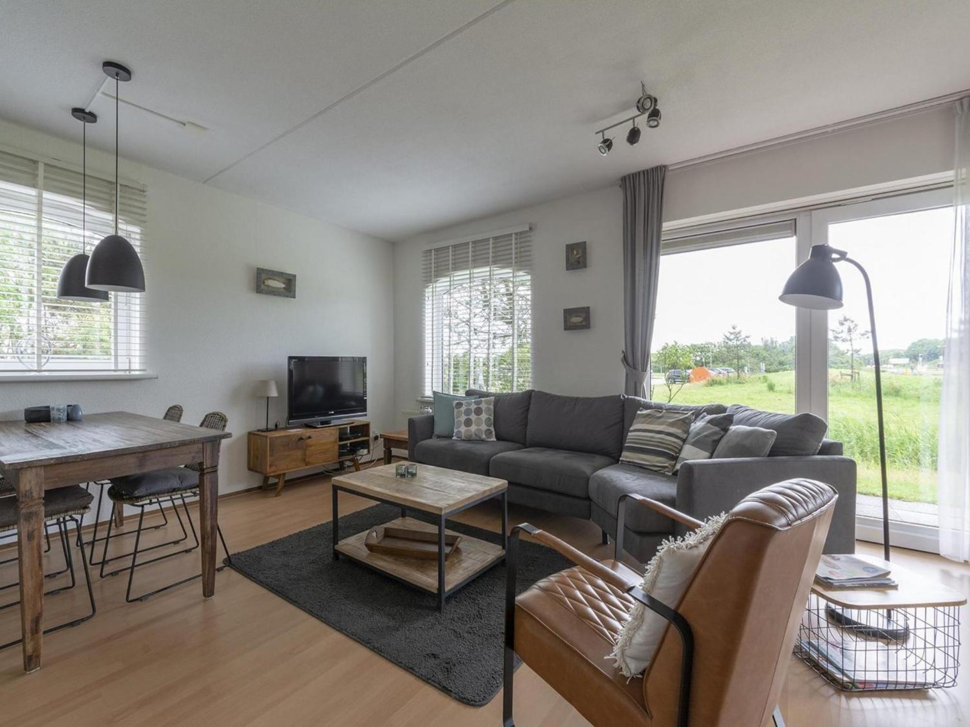 Remarkable Apartment With Beautiful Garden ยูเลียนาดอร์ป ภายนอก รูปภาพ
