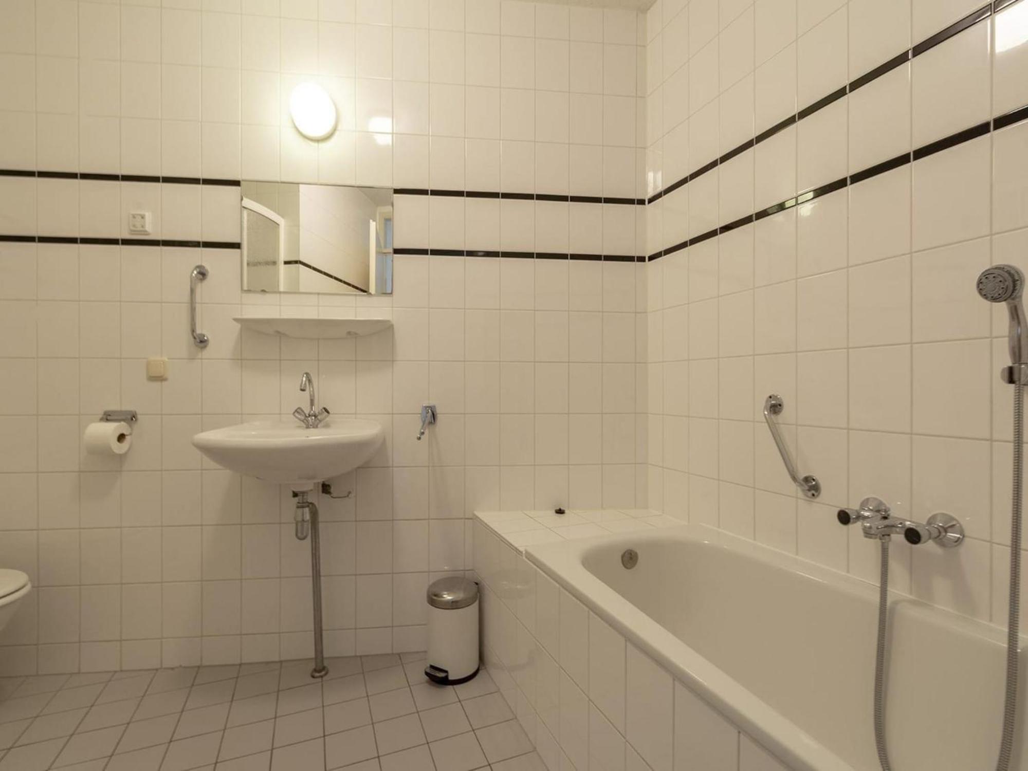 Remarkable Apartment With Beautiful Garden ยูเลียนาดอร์ป ภายนอก รูปภาพ